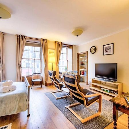 Joivy Royal Mile Apartment In Prime Location إدنبرة المظهر الخارجي الصورة