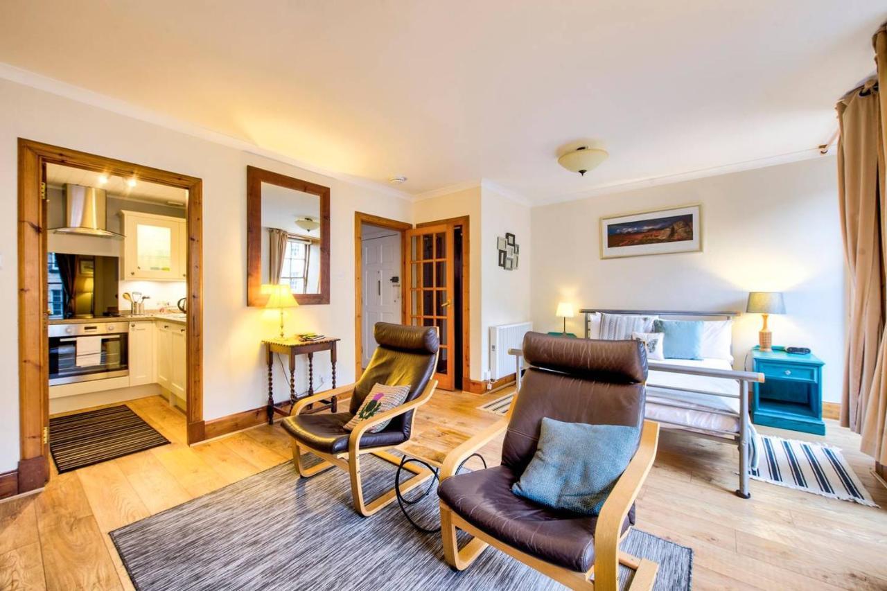 Joivy Royal Mile Apartment In Prime Location إدنبرة المظهر الخارجي الصورة