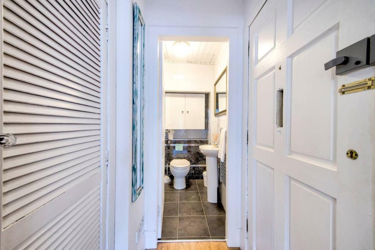 Joivy Royal Mile Apartment In Prime Location إدنبرة المظهر الخارجي الصورة
